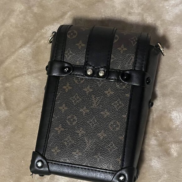 Louis Vuitton Monogram Verticale Trunk Pochette - Picture 2 of 3